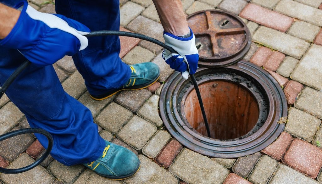 Hydro Jetting in La Carla